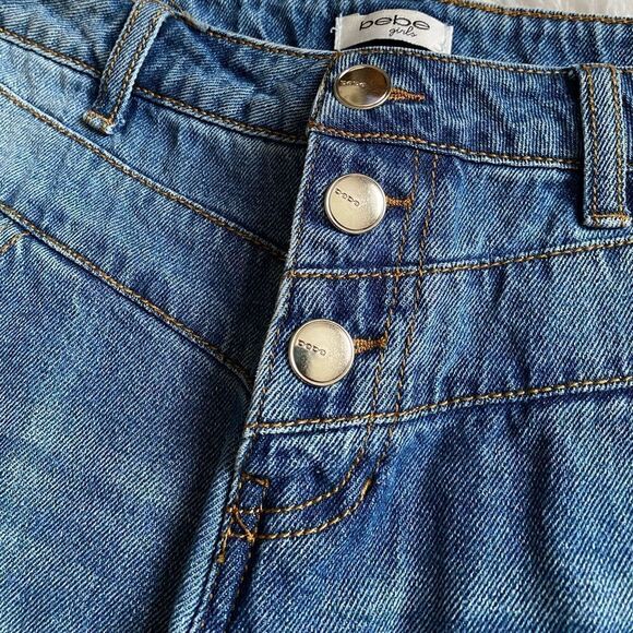 Bebe Girls Jean Shorts Snap Fly Distressed Size 16 NEW Raw Hem - Picture 8 of 8